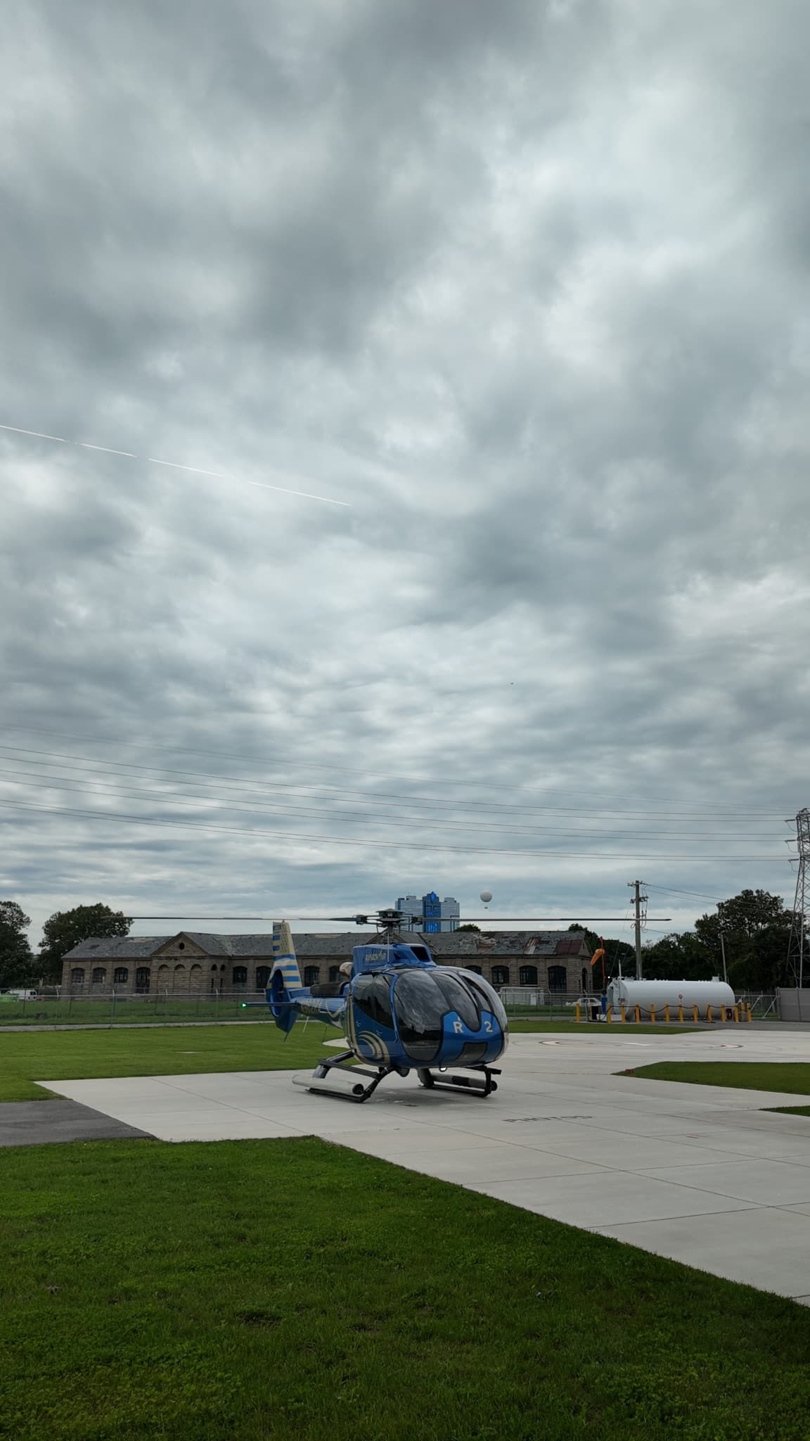 Rainbow Air helicopter on the helipad before our Niagara Falls flight
